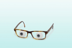 Brille mit Glasaugen